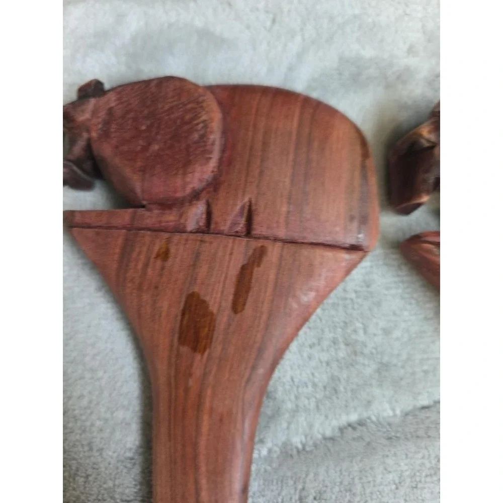 HAND CARVED OLIVE WOOD Bear SALAD SERVERS 2PC SET 11